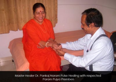 Dr. Naram Pulse Healing with respected Param Pujya Premben